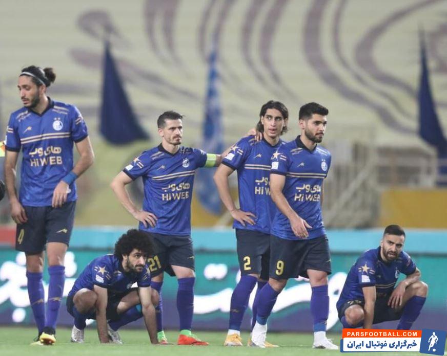 سپاهان و فولاد به استقلال بازیکن نمیدهند !