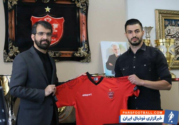 باشگاه پرسپولیس تیزر معرفی رضا دهقانی بازیکن جدید خود را منتشر کرد