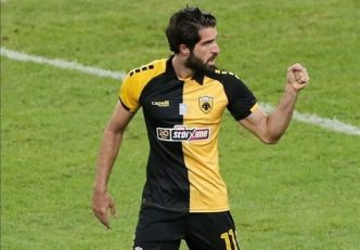 کریم انصاریفرد ملی پوش تیم ملی در رادار تیم های اماراتی قرار گرفته است