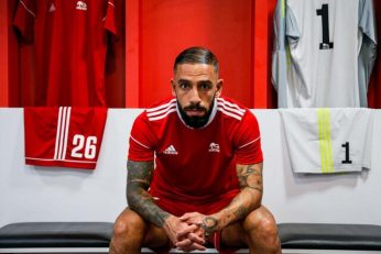 اشکان دژآگه کاپیتان سابق تیم ملی در لیست خرید باشگاه استقلال جایی ندارد