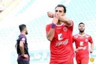 امین قاسمی نژاد مهاجم شهر خودرو با باشگاه پرسپولیس به توافق نهایی رسید