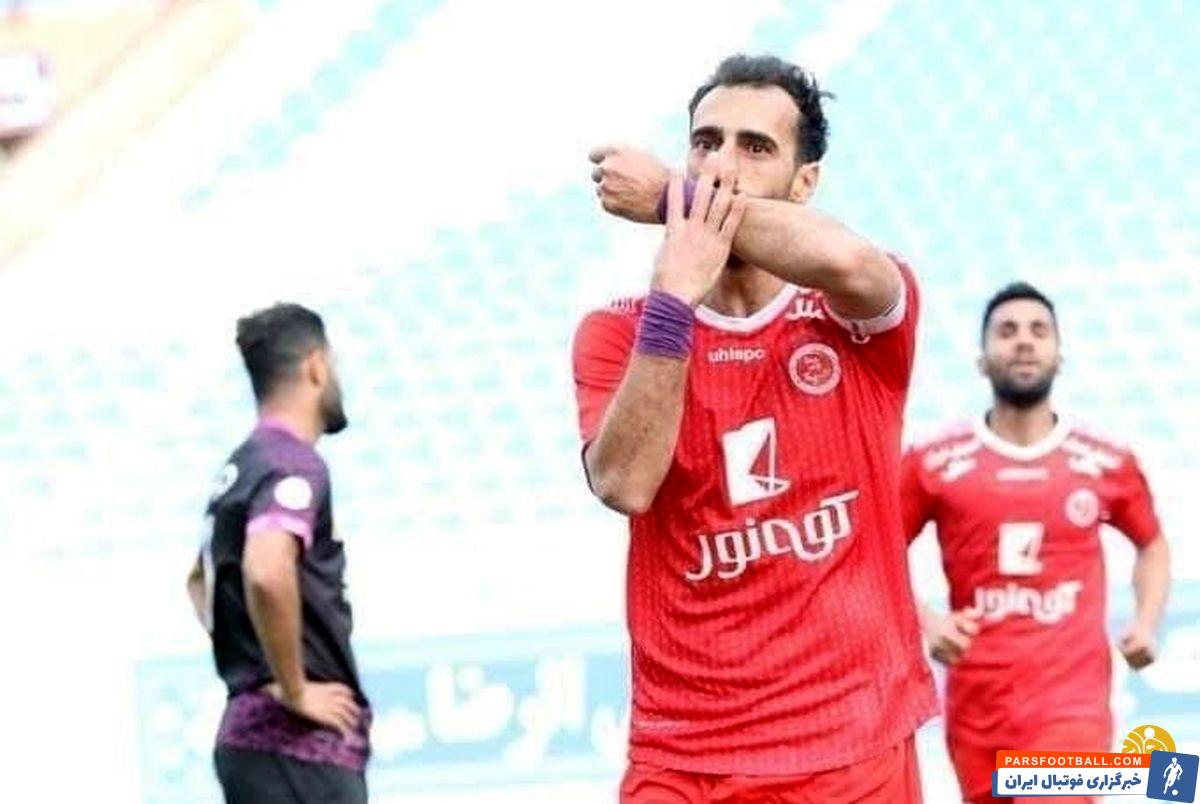 امین قاسمی نژاد مهاجم شهر خودرو با باشگاه پرسپولیس به توافق نهایی رسید
