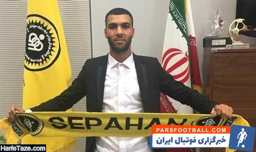 مرتضی منصوری مدافع باشگاه سپاهان با چند پیشنهاد لیگ برتری رو به رو شده است