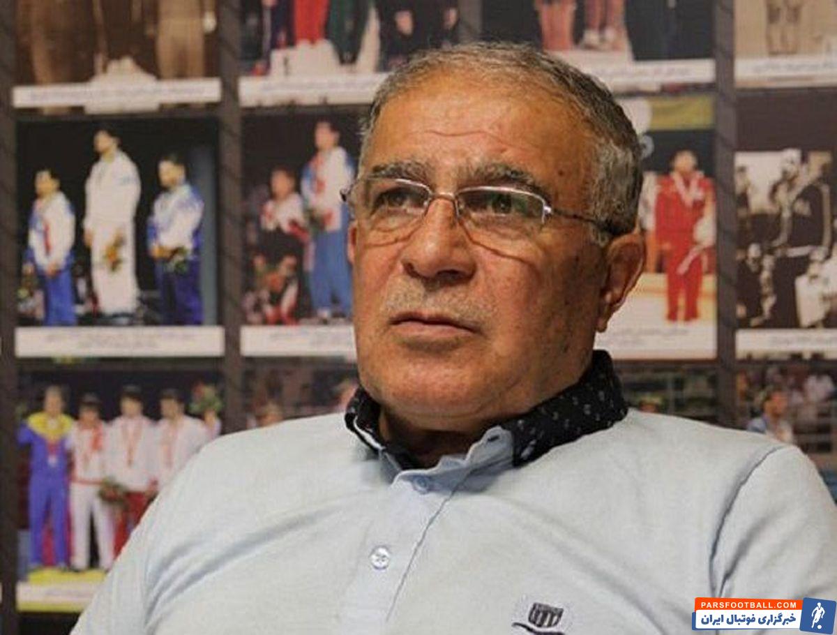 حسن روشن پیشکسوت آبی ها : استقلال را باید کوبید و از نو ساخت