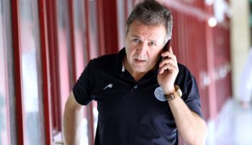 پشت پرده سرپرستی سه ساعته جواد زرینچه در استقلال ؛ فرهاد مجیدی گفت من فقط با فرزاد کار می کنم