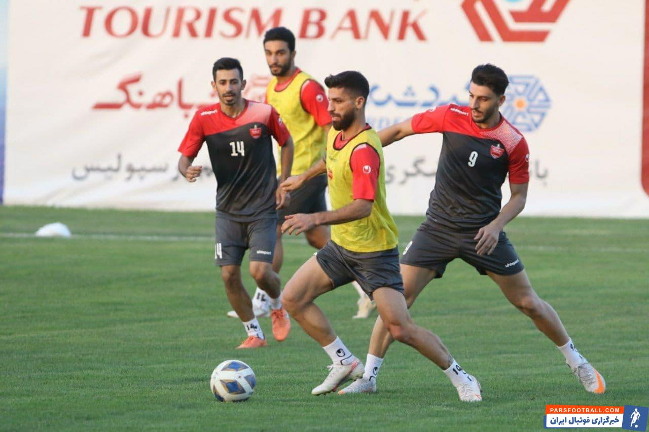 دومین خرید گل محمدی در دومین تمرین پرسپولیس