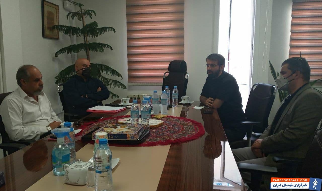 جلسه هیات مدیره پرسپولیس برگزار شد ؛ از مزایده برای انتخاب کارگزار تا نقل و انتقالات موضوع بحث