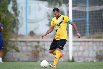 این فصل در بیشتر بازی ها عزت الله پورقاز بازوبند کاپیتانی را بر بازو میبندد چون یکی از مهره های کلیدی تیم سپاهان در خط دفاع بشمار می رود.