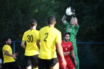 کریستوفر نت دروازهبان جدید سپاهان : قصد توهین به هواداران پرسپولیس را نداشتم