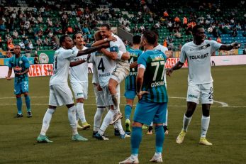 پیروزی 2 بر 1 آلتای اسپور در مقابل ریزه اسپور در هفته ششم سوپرلیگ ترکیه