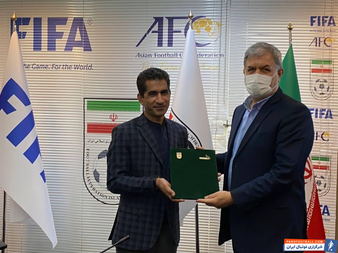 سعید عباسی که دوران موفقی را در تراکتور و آلومینیوم اراک در کارنامه اش ثبت کرد حالا در سمت جدید در فوتبال خواهد بود.