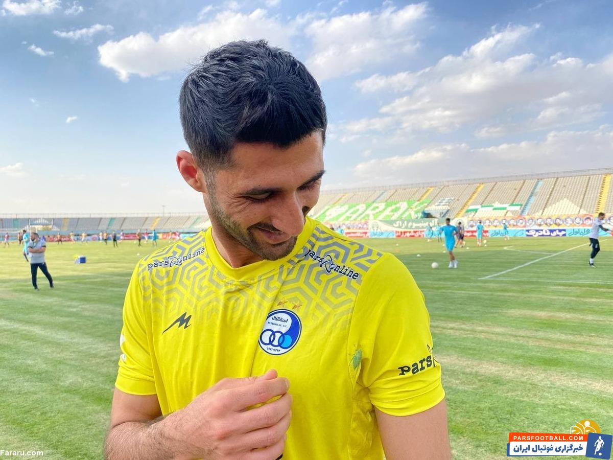 رشید مظاهری دروازهبان استقلال قراردادش را با این باشگاه فسخ کرد