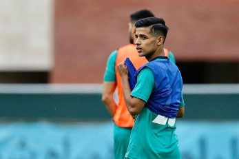 مهدی قایدی مهاجم تیم ملی به اشتباه عجیب تلویزیون قطری واکنش جالبی نشان داد