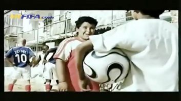 تبلیغ آدیداس با حضور ستاره های فوتبال مانند زیدان، کاکا و بقیه کاملا خلاقانه انجام شده است