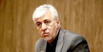 وزیر ورزش : به اعضای هیات مدیره استقلال و پرسپولیس اعتماد می کنیم