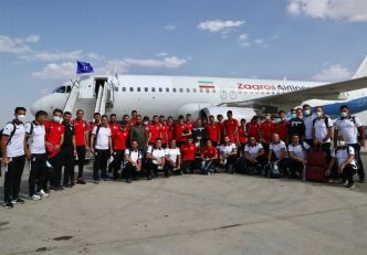 تیم ملی فوتبال ایران برای بازی مقابل عراق عازم دوحه شد