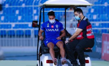 الهلال بدین ترتیب سالم الدوسری برای حضور در دیدار مقابل پرسپولیس در مرحله یک چهارم نهایی لیگ قهرمانان آسیا در تاریخ ۲۴ مهر مشکلی ندارد.