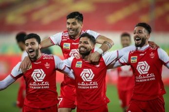 بازی استقلال مقابل الهلال برای پرسپولیسی ها سبب خیر شد