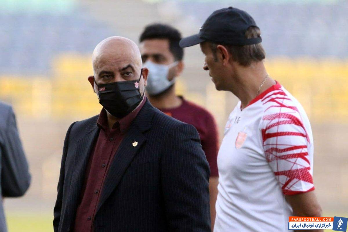 یحیی گل محمدی سرمربی پرسپولیس از مدیران خواسته تا هر چه سریع تر یک مهاجم جذب کنند