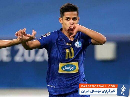 مهدی قایدی با حضور در تمرین استقلال با بازیکنان گفت و گو کرد