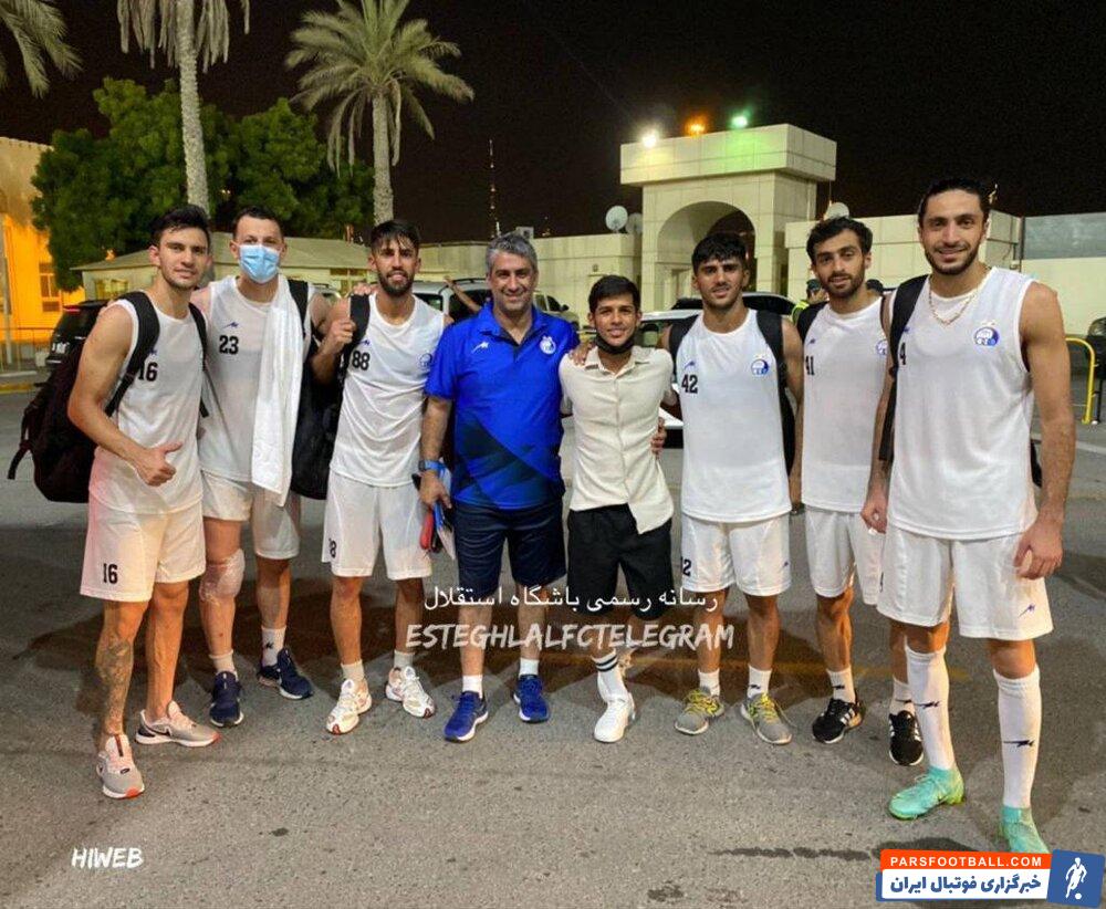 مهدی قایدی با حضور در تمرین استقلال با بازیکنان گفت و گو کرد