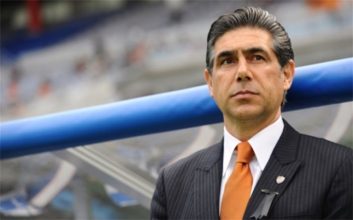 افشین قطبی سرمربی تیم فوتبال کانگژو چین از مربیگری این تیم برکنار شد