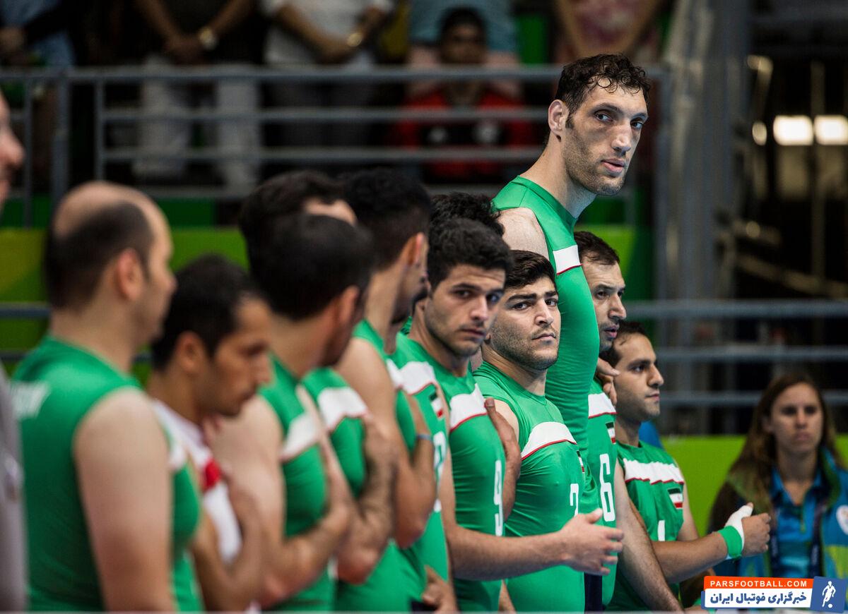 مرتضی مهرزاد گفت: به خاطر قد بلندم ۵ سال خانه نشین بودم تا اینکه به یک برنامه تلویزیونی و پس از آن به تیم ملی والیبال نشسته دعوت شدم.