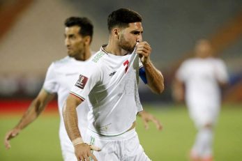 تیم ملی فوتبال ایران در نخستین دیدار خود مقدماتی جام جهانی سوریه را شکست داد