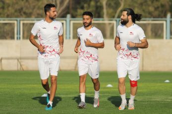 هادی محمدی، مدافع تیم فوتبال تراکتورسازی در تمرینات این باشگاه حاضر شد