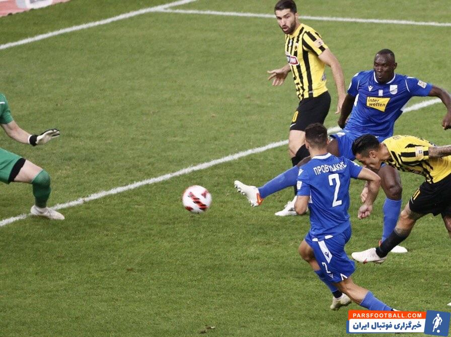 پیروزی آ اک برابر لامیا در حضور کریم انصاری فرد و احسان حاج صفی