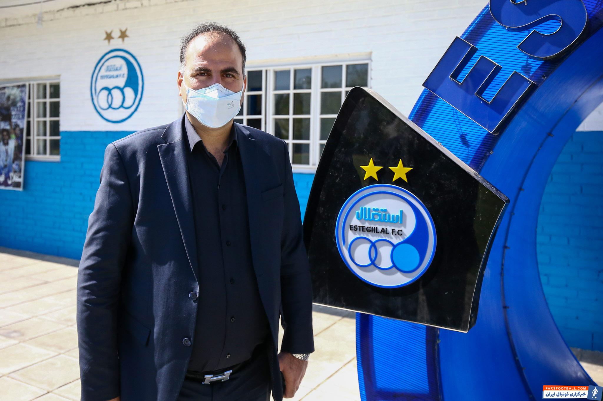 افشاگری عجیب هواداران تراکتور علیه اجلال نصیری مدیر اجرایی جدید استقلال ؛ او به دلیل فحاشی به آبی ها سه ماه محروم شده بود !