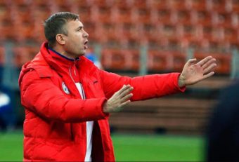 ویتالی لوچنکو مشکل مدرک دارد ؛ تغییر سرمربی حریف پرسپولیس فرمالیته بود