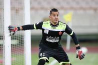 حامد لک در دیدار پرسپولیس مقابل الهلال با سیامک نعمتی درگیری لفظی پیدا کرد