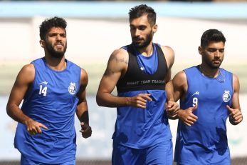 نیک‌نفس و سلمانی خود را برای مسابقه اول لیگ برتر مقابل هوادار تهران آماده می کنند و مشکلی برای همراهی استقلال نخواهند داشت.‌‌‌‌‌‌‌‌‌‌‌‌‌‌