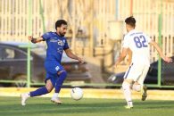 در دقیقه 76 نیز سیداحمد موسوی به جای آرش رضاوند به زمین مسابقه رفت. این بازیکن باتجربه که فصل قبل از گل گهر به استقلال آمد، با یک ....