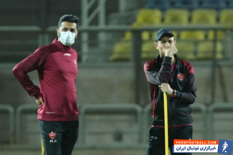 مغموم و ناراحتترین چهرهای که میتوان از یحیی گل محمدی دید را در تصویر مشاهده کنید. این تصویر مربوط به تمرین پرسپولیس پس از بازگشت است.