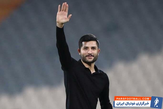 عارف غلامی تا چند روز پیش مراحل درمانی و ریکاوری پس از عملش را در قطر و با هزینه شخصی پشت سر گذاشت و به تازگی به ایران بازگشت.