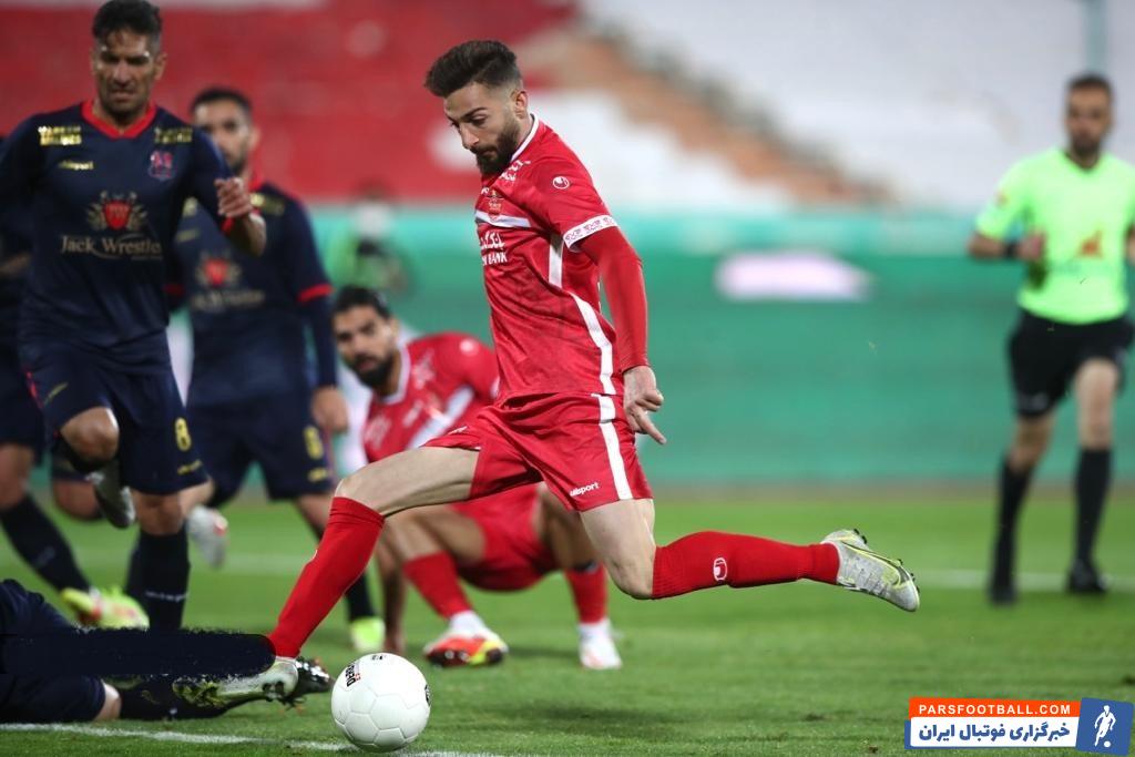 تنها دو روز پس از دبل آرتور یامگا، مهدی عبدی مهاجم پرسپولیس دو گل زد و تیمش را به سه امتیاز رساند.