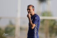 حمله هواداران استقلال به محرم نویدکیا