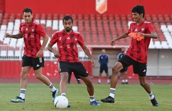 دیدار حساس تیم ملی امارات برابر تیم ملی ایران