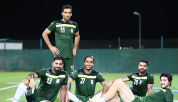 در این بین دو بازی تیم ملی مقابل امارات و کره جنوبی و فرصت کوتاه تا دیدار مهم پرسپولیس در یک چهارم نهایی برای تیم گلمحمدی دردسرساز خواهد شد.