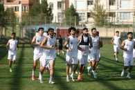 حسین حسینی با رفع مصدومیت در تمرین امروز استقلال حاضر شد