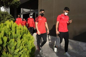 کاروان پرسپولیس پس از تاخیر در پرواز سرانجام برای دیدار با الهلال به ریاض رسید