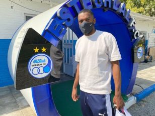 شماره 11 استقلال برای کوین یامگا