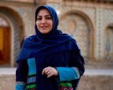کری المیرا شریفی گوینده مطرح و پرسپولیسی اخبار برای استقلالی ها با طلای کشتی گیران