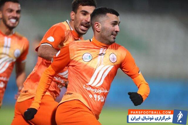 تصمیم عجیب مهندس پرسپولیس ؛ ادامه فوتبال در لیگ یک !