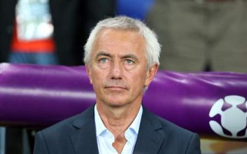 انتقاد روزنامه الخلیج از برت فان مارویک