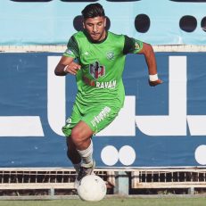 هاتف نادری به نفت مسجدسلیمان پیوست