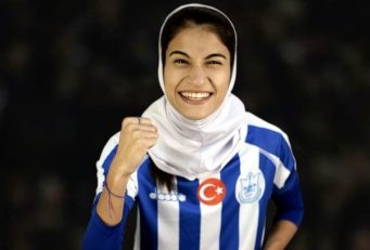 گلنوش خسروی