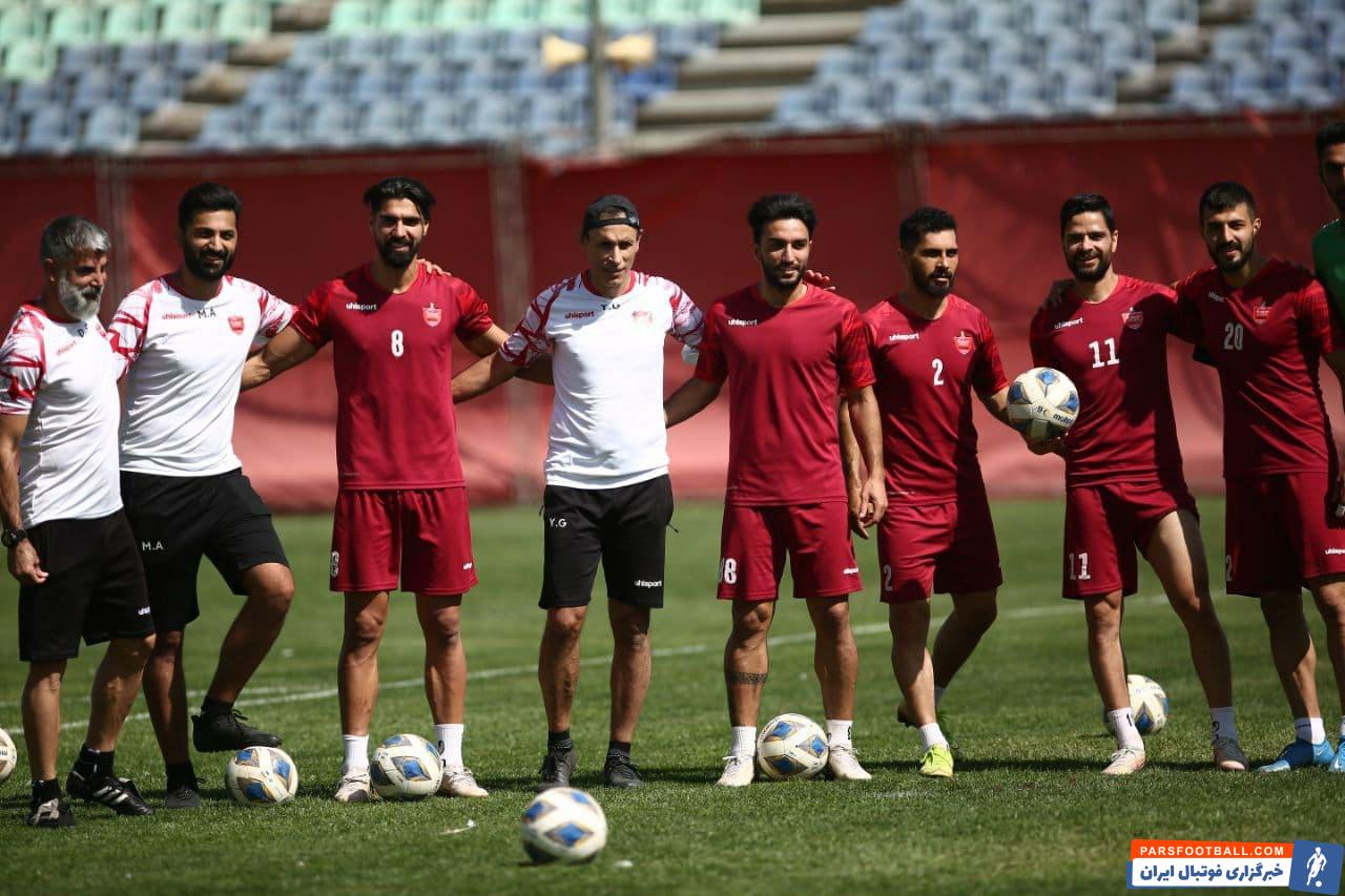 به نقل از رسانه رسمی باشگاه پرسپولیس ، تمرین امروز چهارشنبه تیم فوتبال پرسپولیس از ساعت ۱۱ در ورزشگاه شهید کاظمی آغاز شد.‌‌‌‌‌‌‌‌‌‌‌